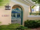 Front view of home
